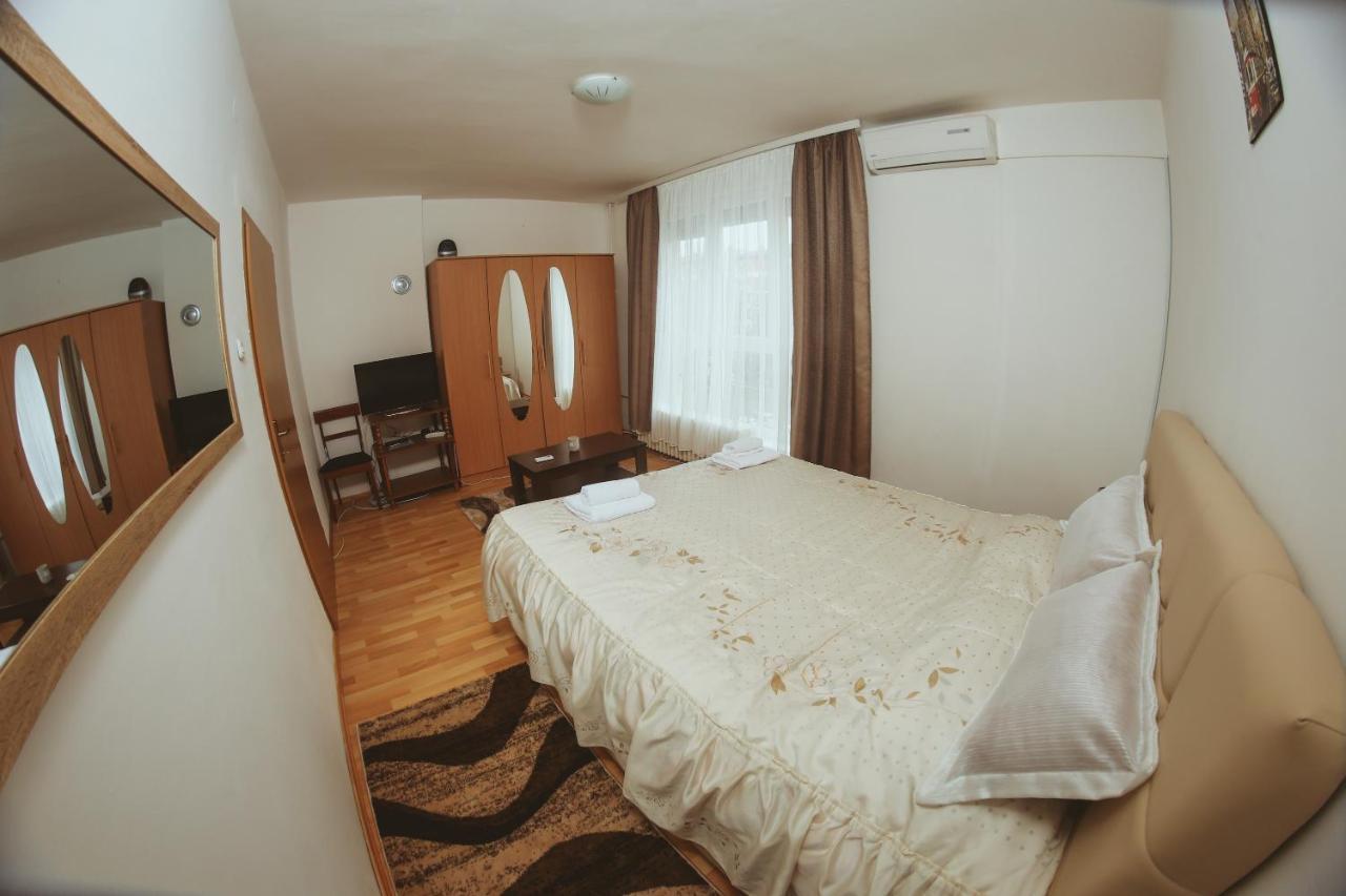 Apartman Centar 1 บันยาลูกา ภายนอก รูปภาพ