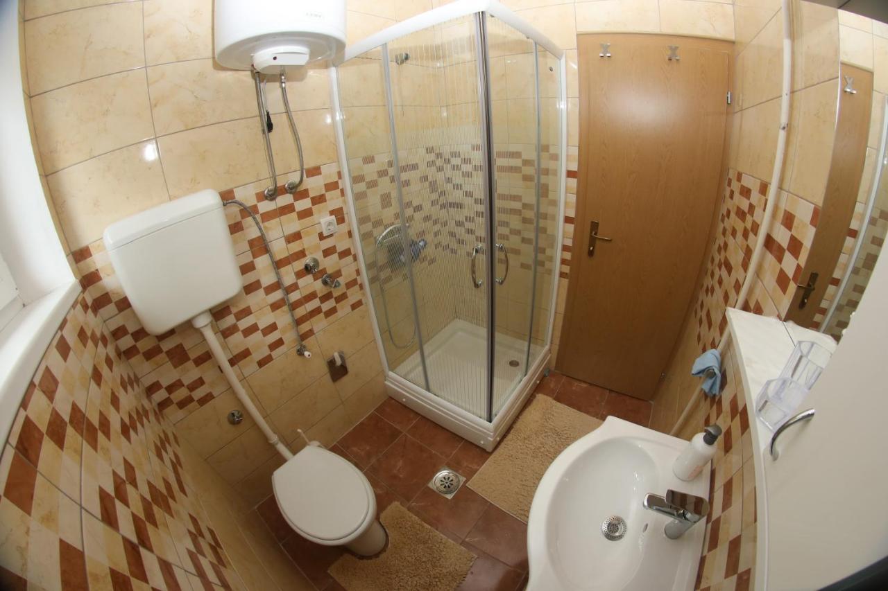 Apartman Centar 1 บันยาลูกา ภายนอก รูปภาพ